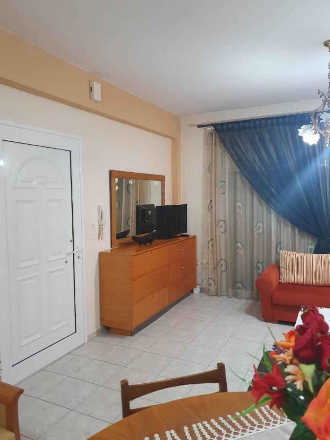 Elle Apartment By Alp Hospitality Services Nea Kallikrateia المظهر الخارجي الصورة